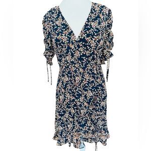 Pookie & Sebastian Floral v neck dress size Medium.